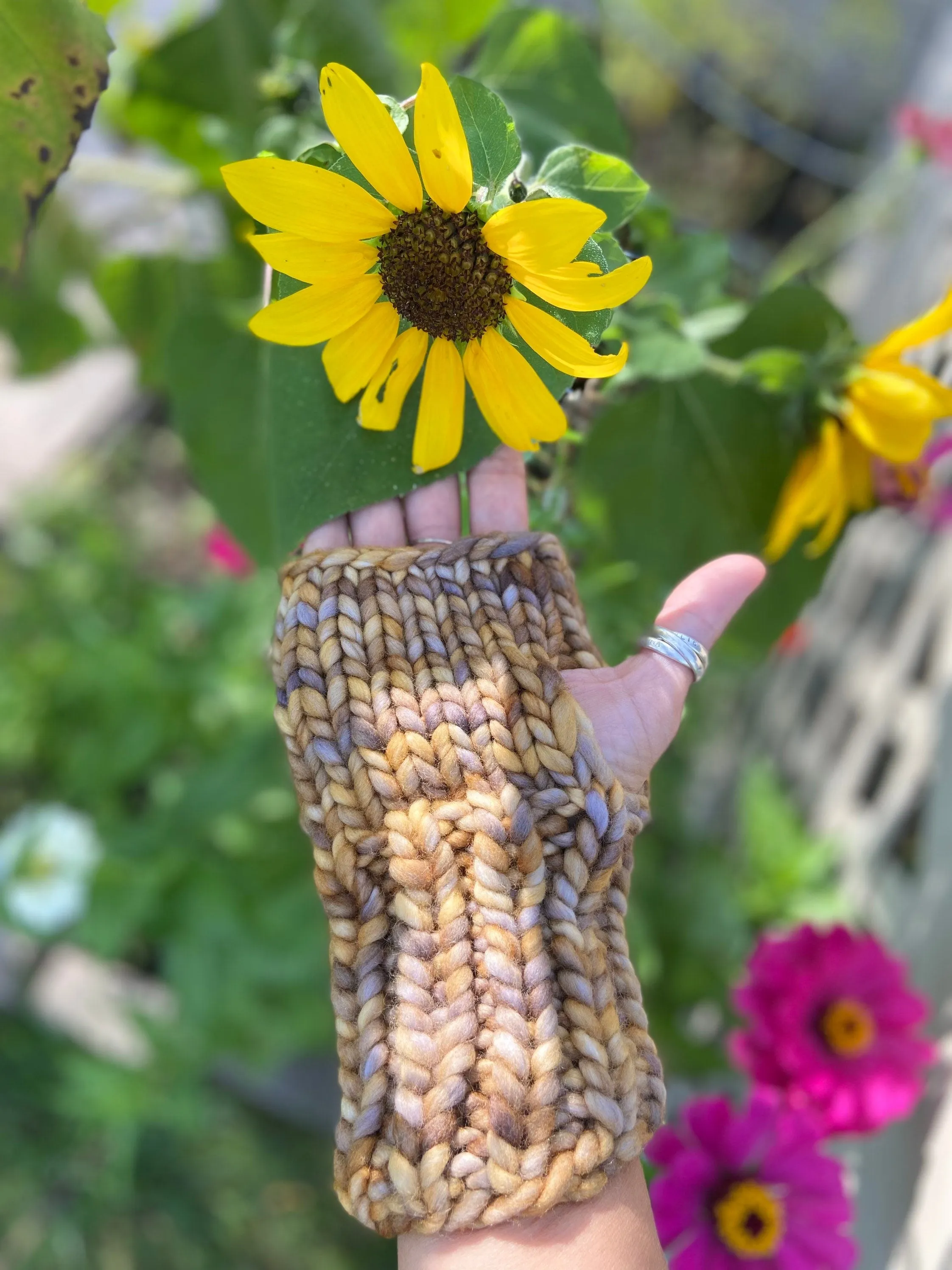 Merino wool fingerless knit mittens