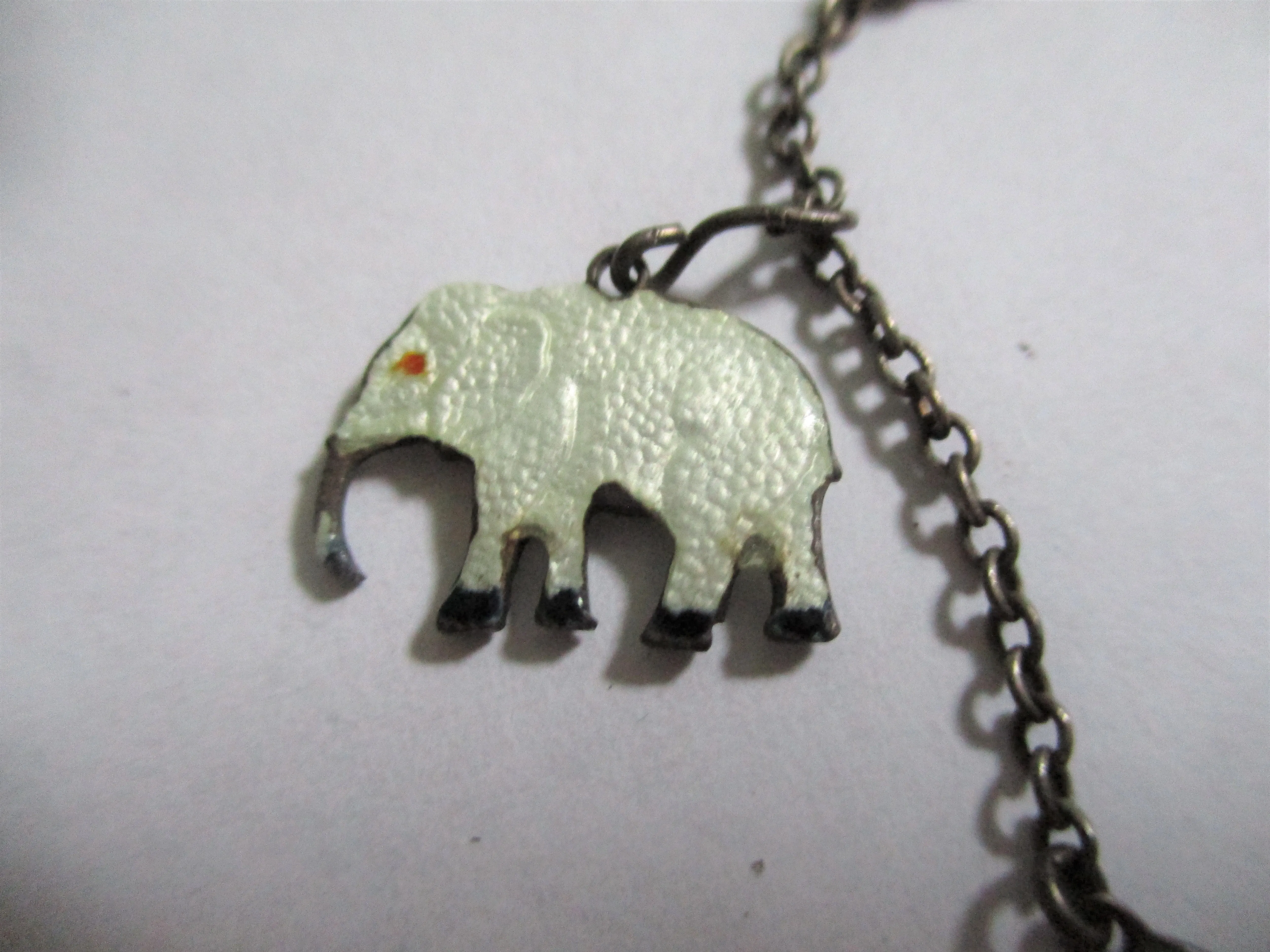 Vintage Retro Enamel ELEPHANT CAT MONKEY CHARM BRACELET Bangle STUNNING UNUSUAL