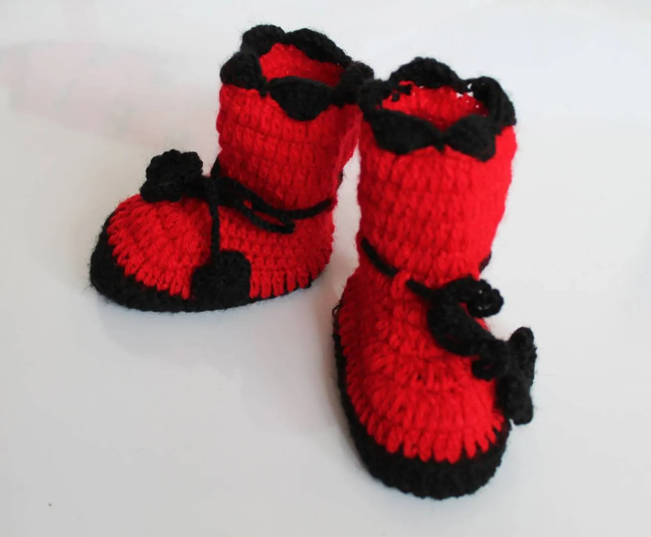 Woolen Soft Sole Red Booties For Kids