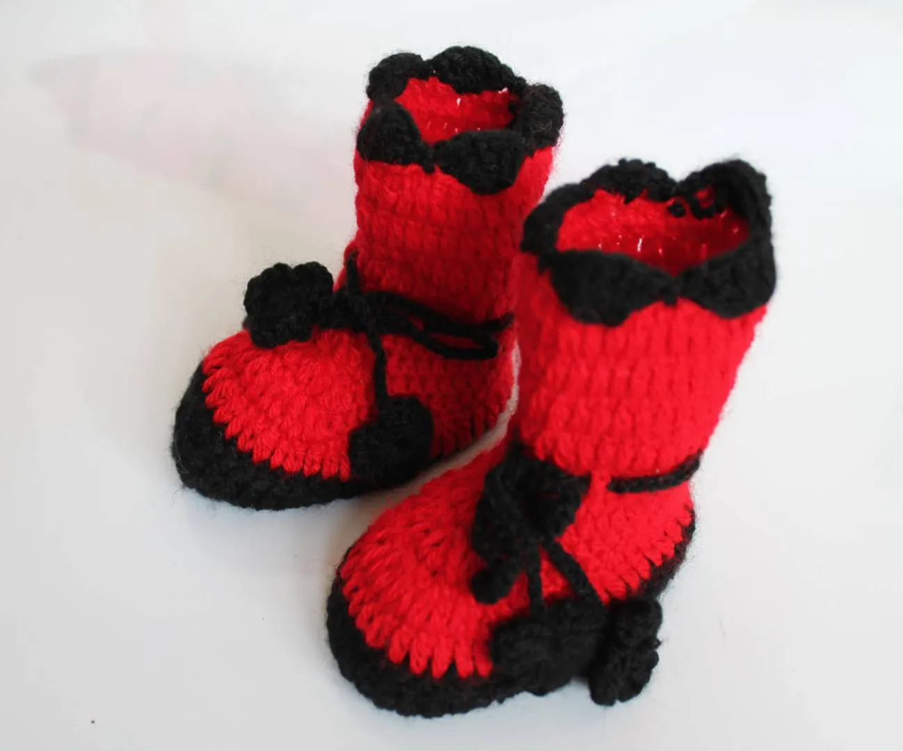 Woolen Soft Sole Red Booties For Kids